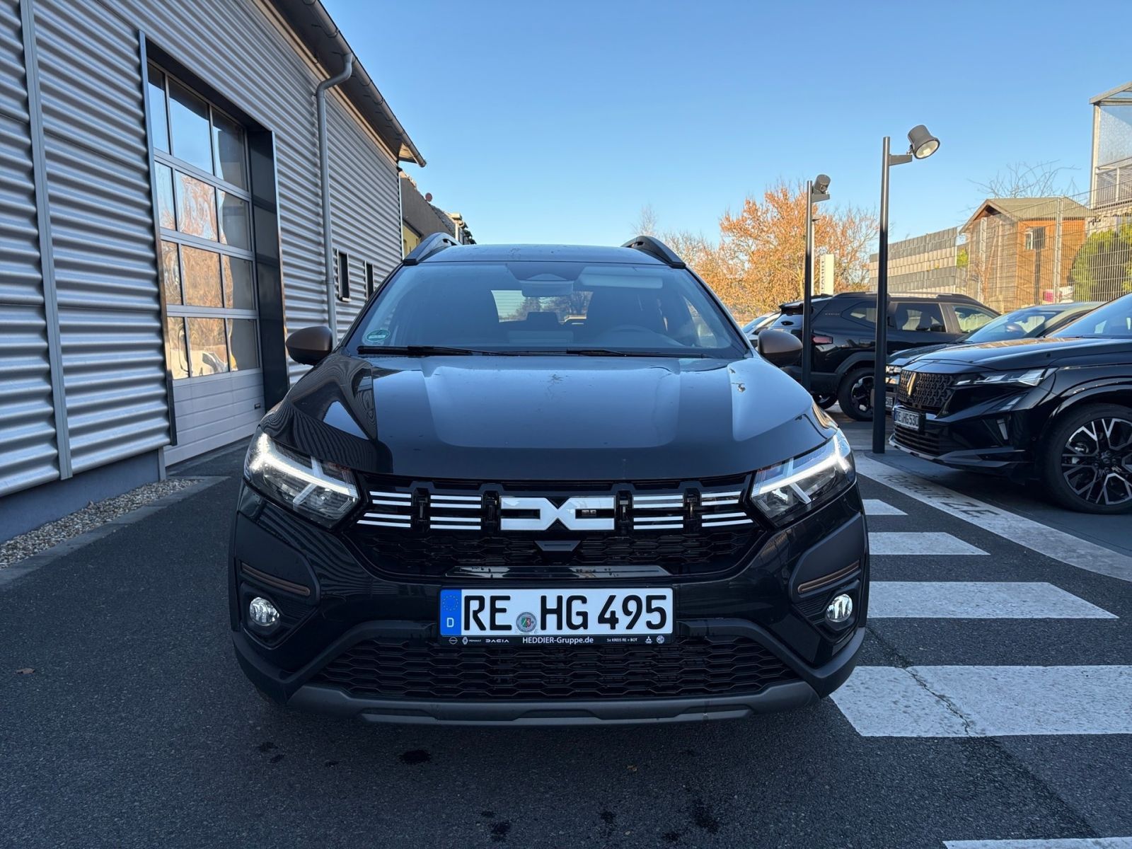 Fahrzeugabbildung Dacia Jogger Extreme HYBRID 140