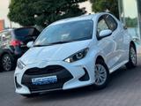 Toyota Yaris Hybrid Business Edition 1.5/AUTOMATIK/NAVI - Toyota Yaris Jahreswagen