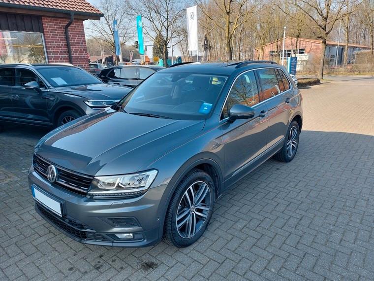 Volkswagen Tiguan 2,0 TDI Comftl. 4M AHK*Pano*LED*NAVI*19"