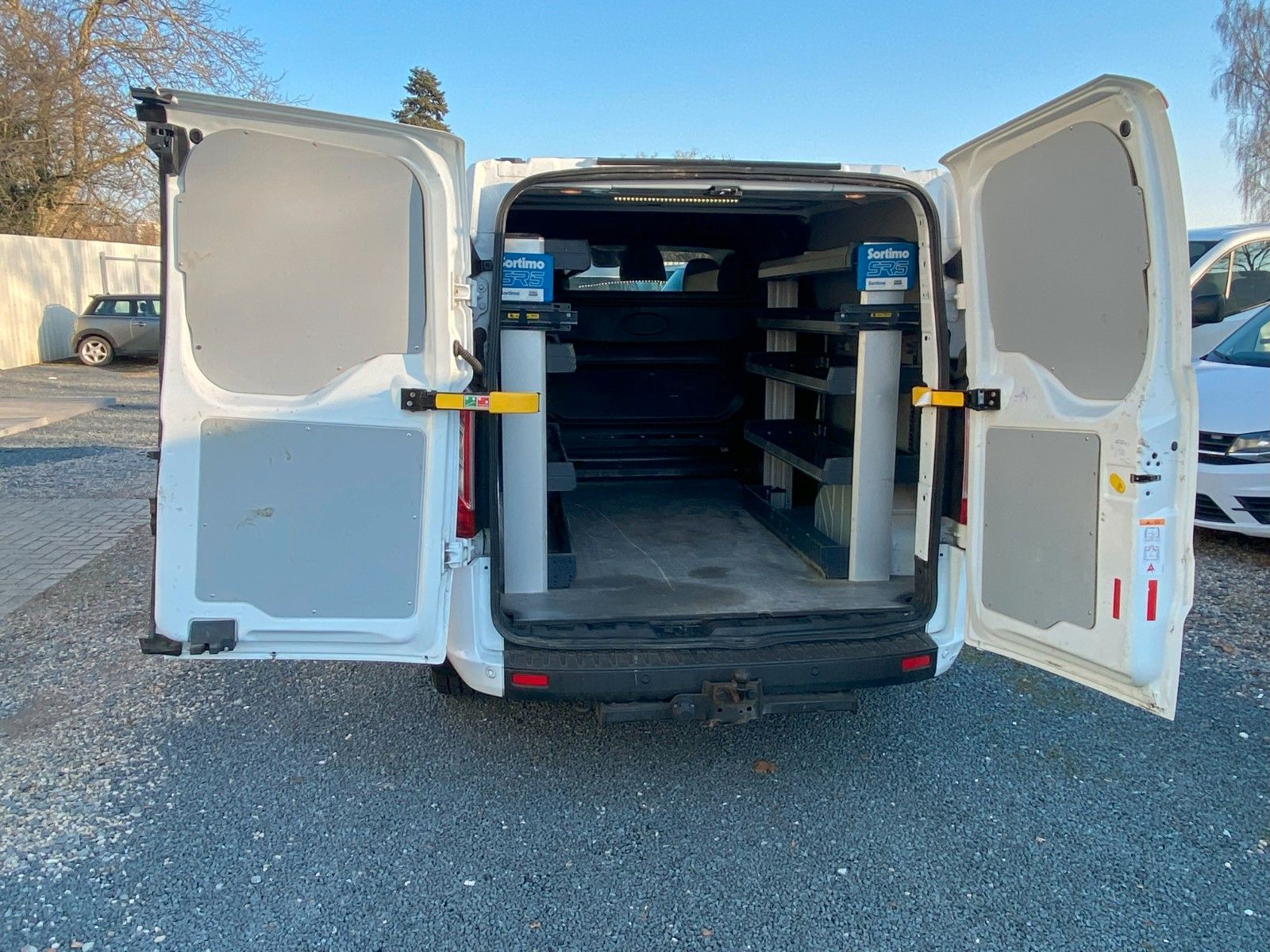 Fahrzeugabbildung Ford Ford Transit Doka 320L2,Trand,6-Sitzer,AHK,StH