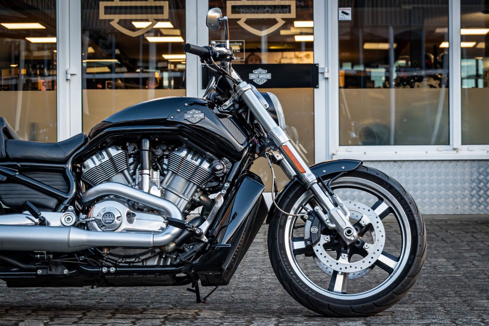Fahrzeugabbildung Harley-Davidson VRSCF V-Rod Muscle 1250 - 240er Reifen