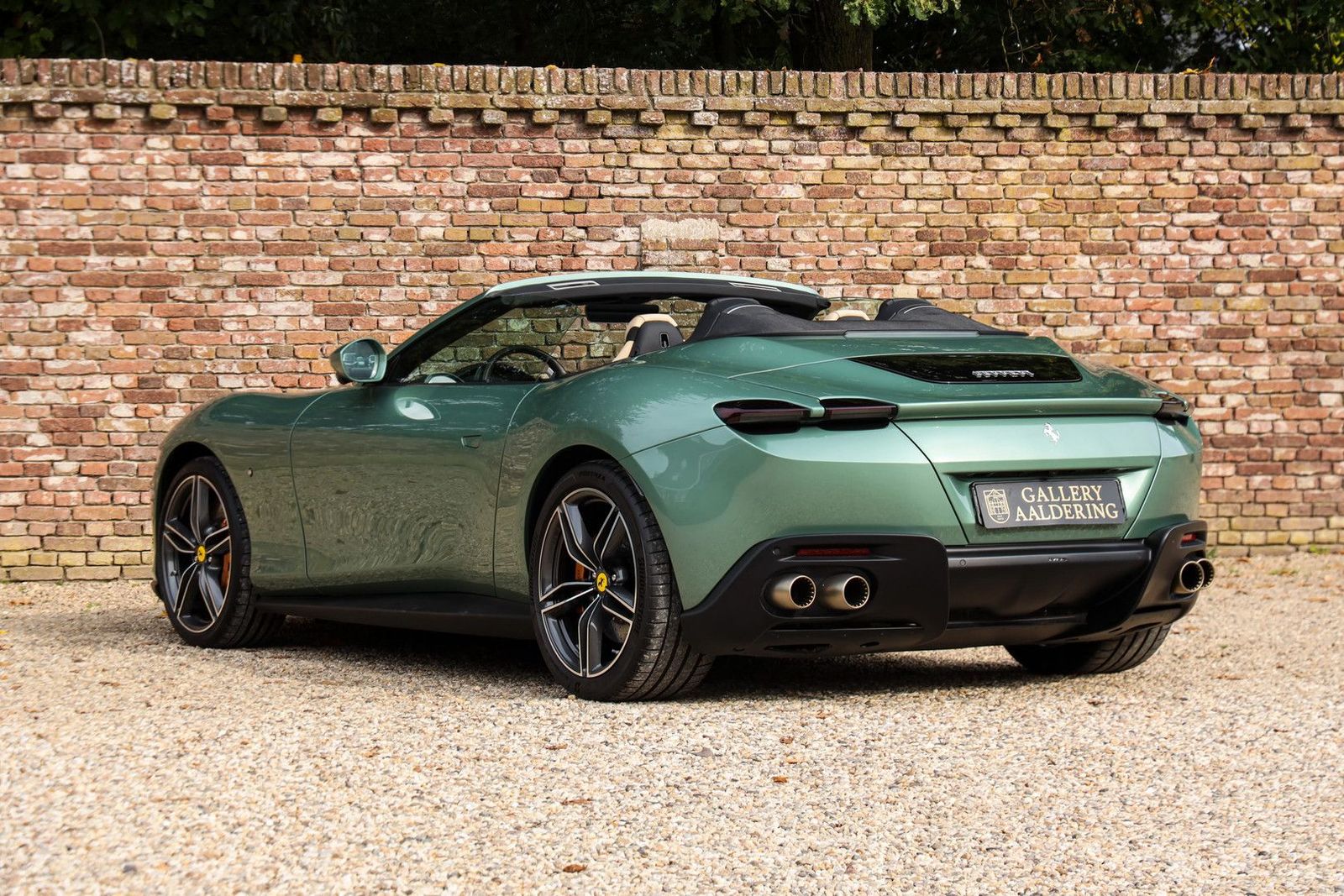 Ferrari Roma Spider "Verde Dora" "Verde Dora" - Historic imagem 2
