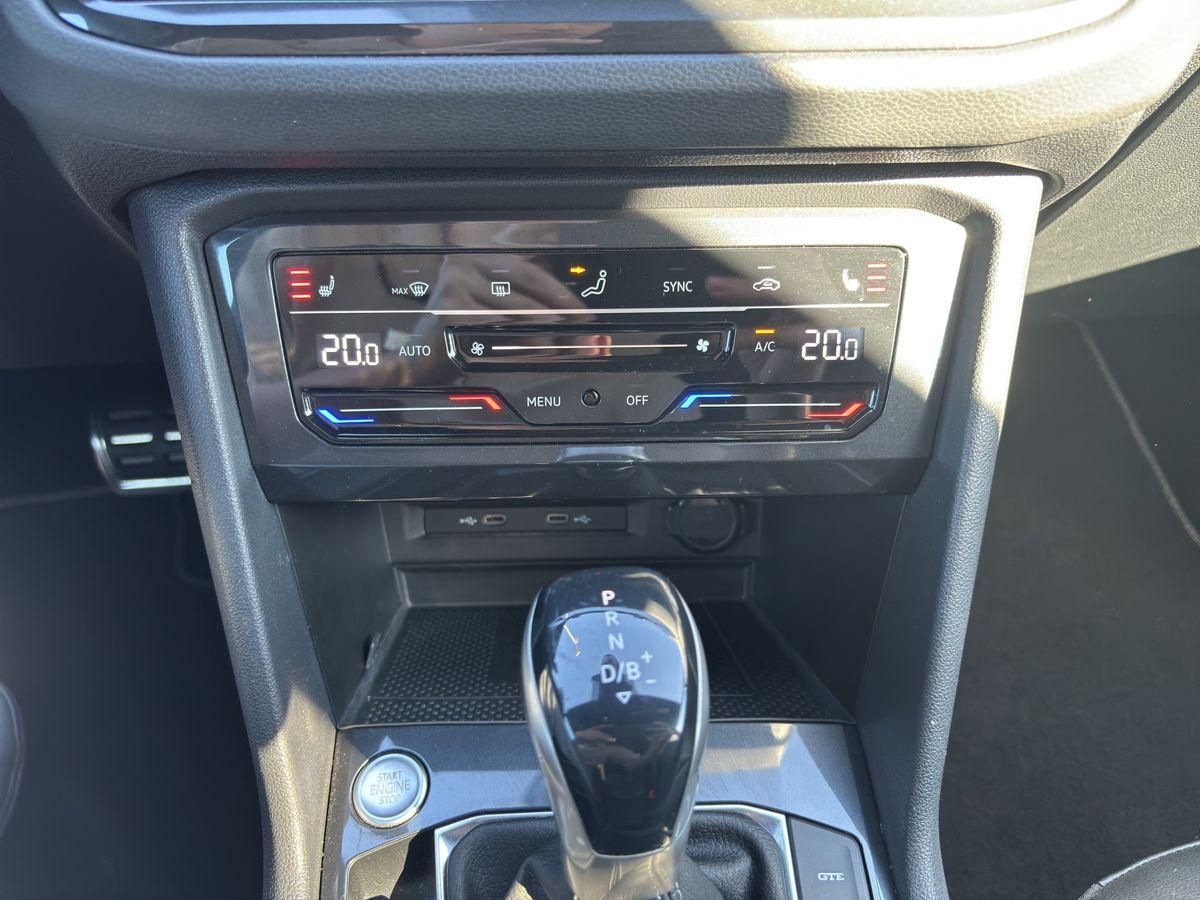 Tiguan R-Line eHybrid 1.4 TSI  DSG LEDER MATRIX