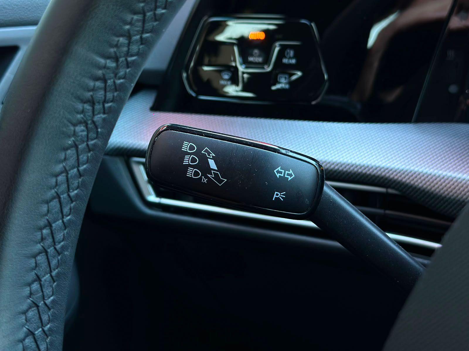 Volkswagen Golf 1.5eTSI R LINE LED#ACC#SPUR#SHZ#LH#MWST#1HD, миниатюра 30