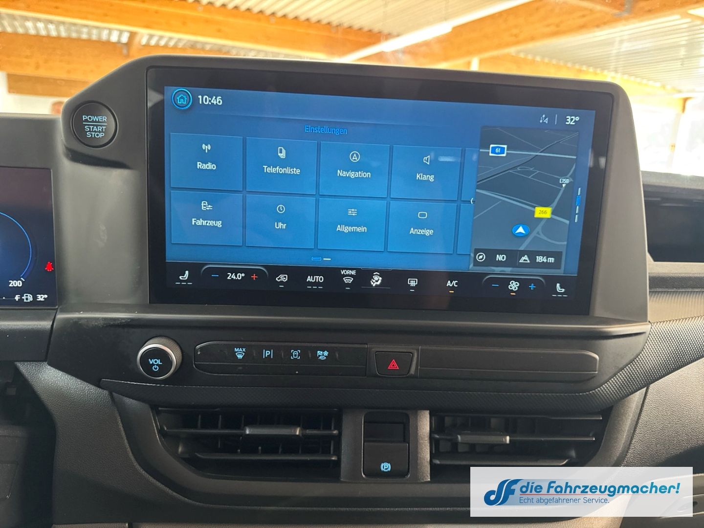 Fahrzeugabbildung Ford Transit Custom Kombi 320 L2 FWD Trend Navi LED K