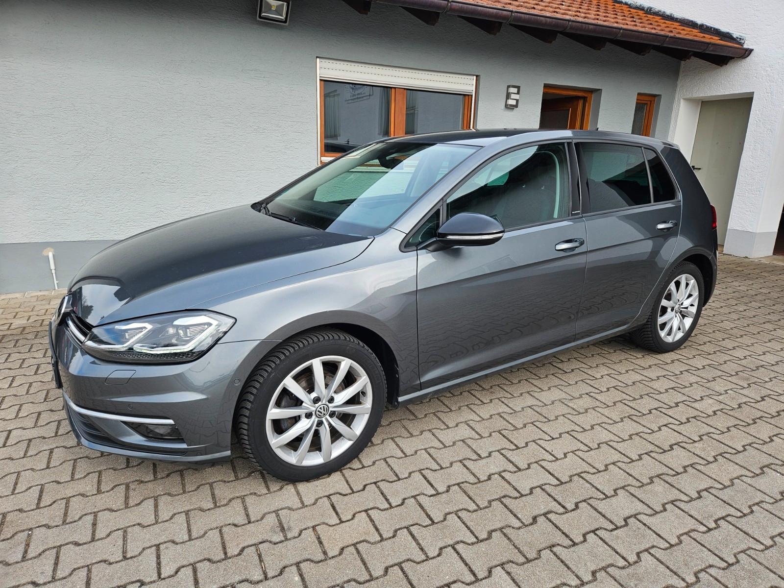Volkswagen Golf 1.5 TSI DSG IQ.DRIVE NAVI*LED*KAMERA
