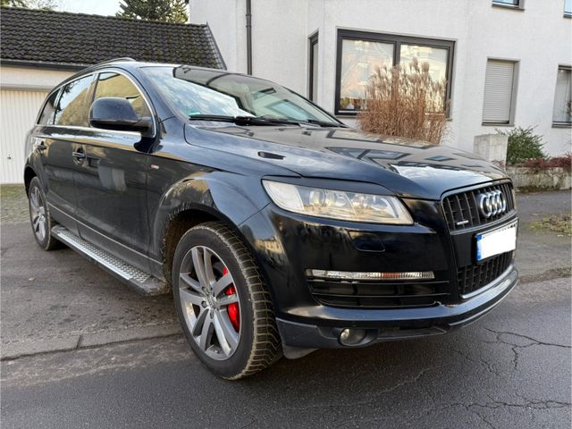 Audi Q7 4.2 FSI quattro