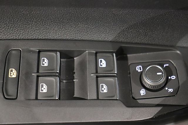 Taigo Life MOVE 1.0 TSI LED PDC SHZ BT FREISP. D