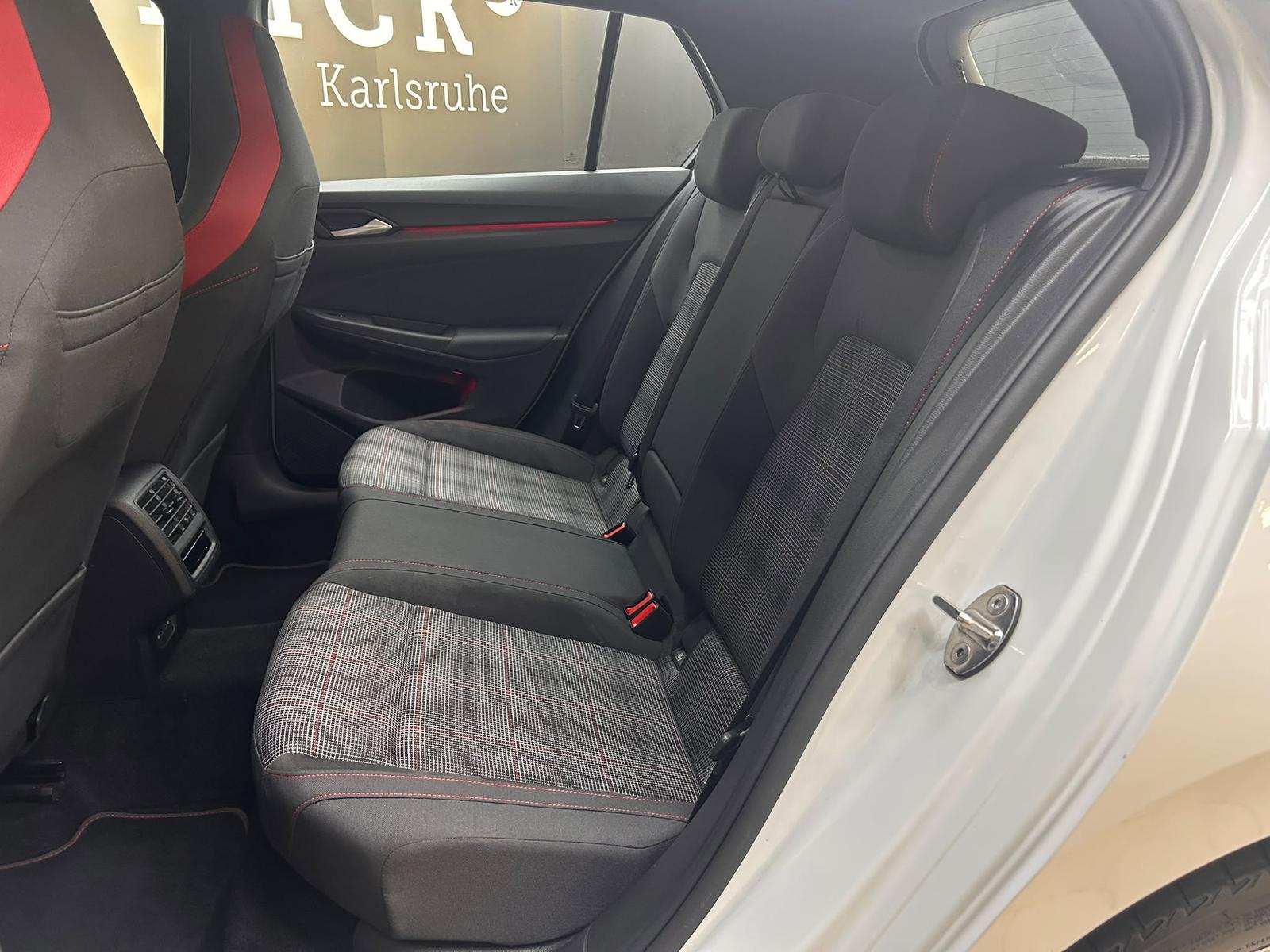 Volkswagen Golf VIII GTI 2,0 TSI LED+SHZ+CARPLAY+DAB+TEMP+, миниатюра 10
