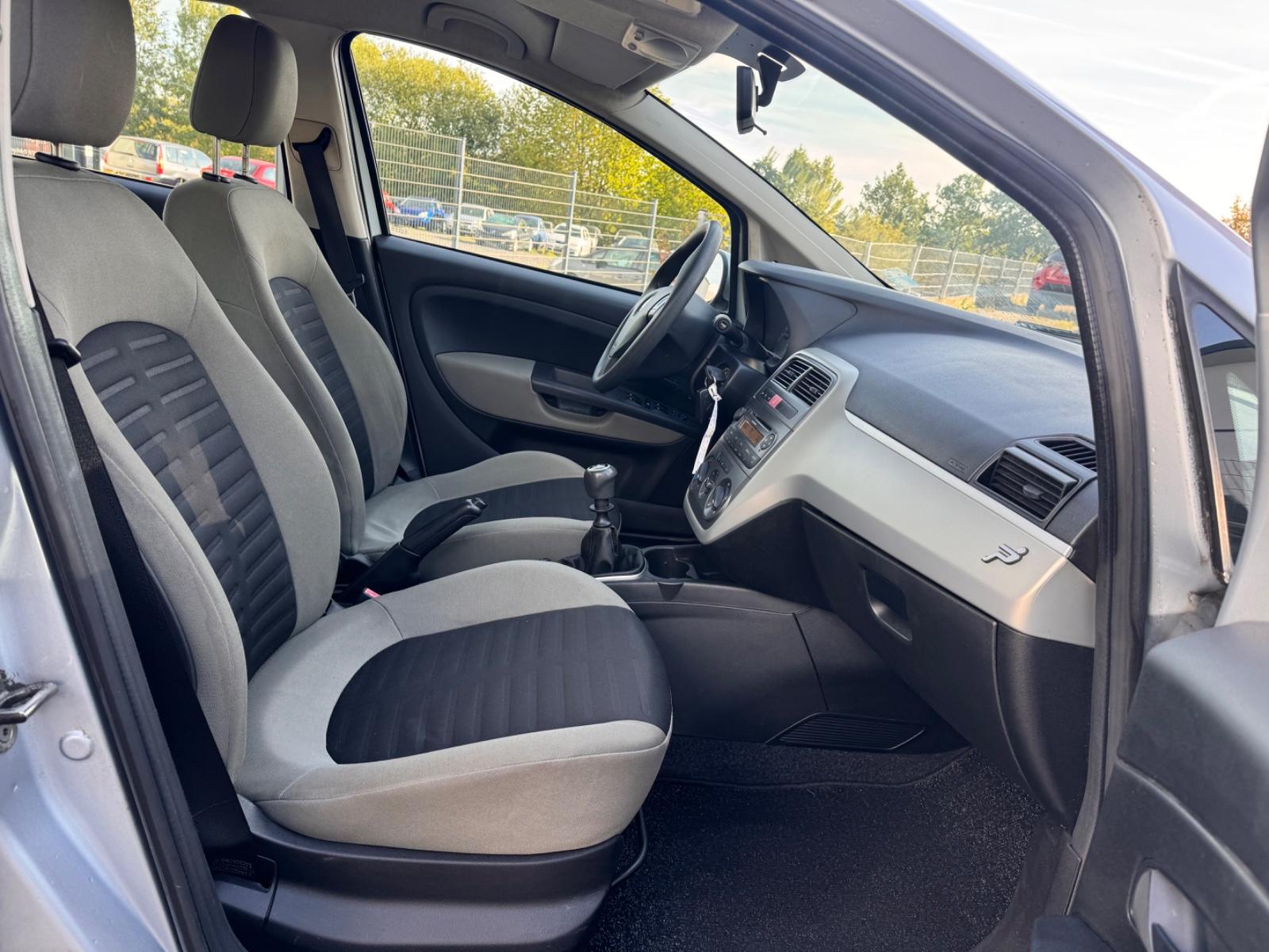 Fiat Grande Punto 1.4 - 1.HD - Klima - TÜV NEU -97tkm