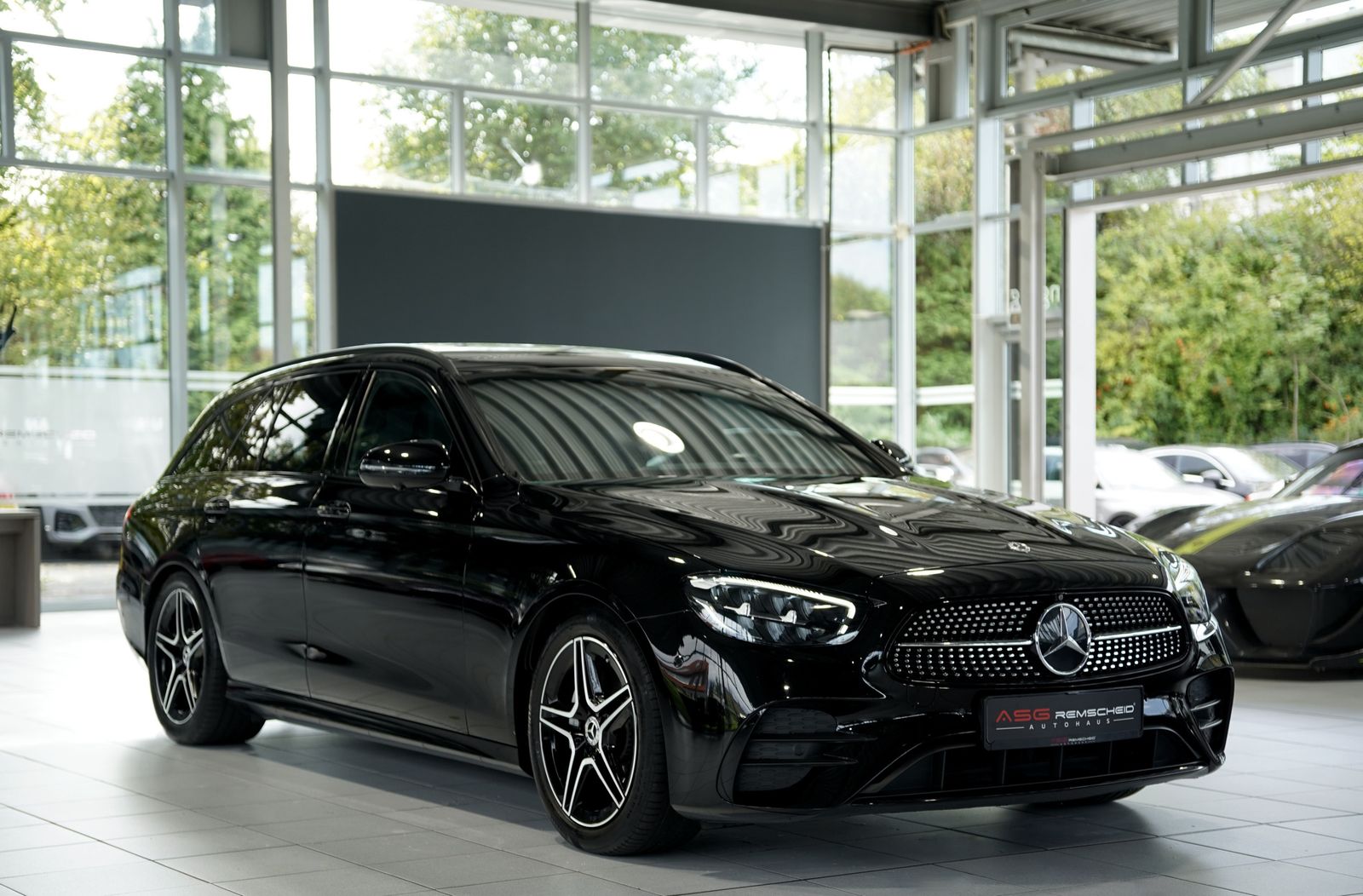 Mercedes Benz E 300