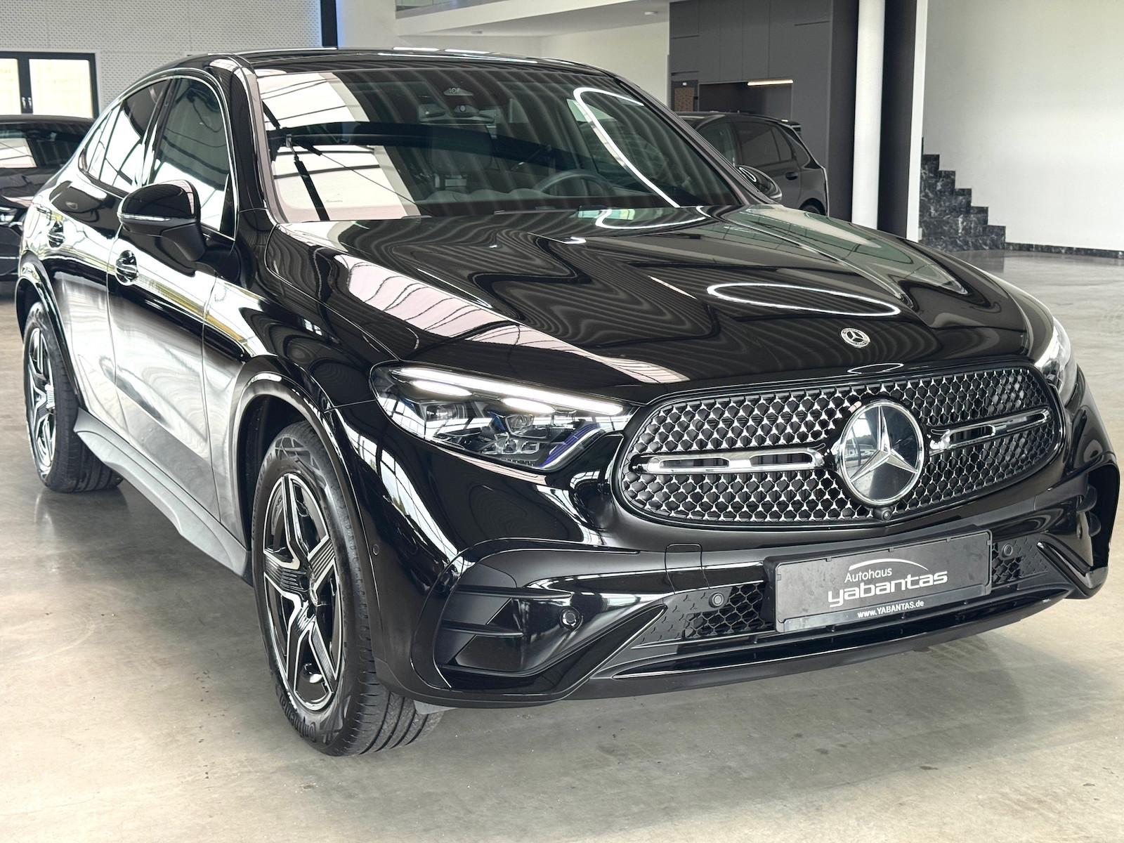 Mercedes-Benz GLC 300 d 4M Coupe AMG KEYLESS-GO AHK Distronic 