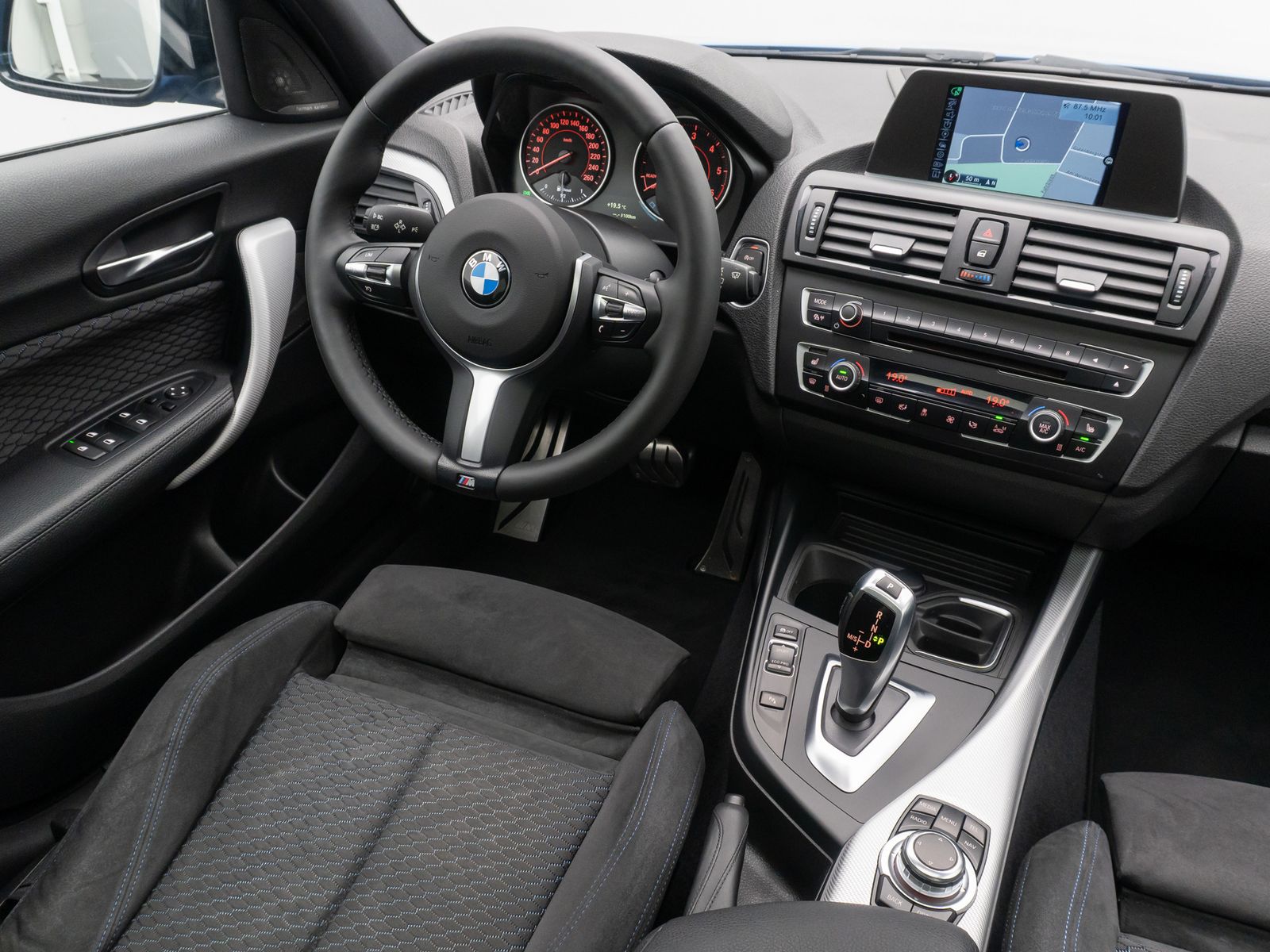 Fahrzeugabbildung BMW 120d M Sport Kamera Xenon H/K GSD Komfort AHK