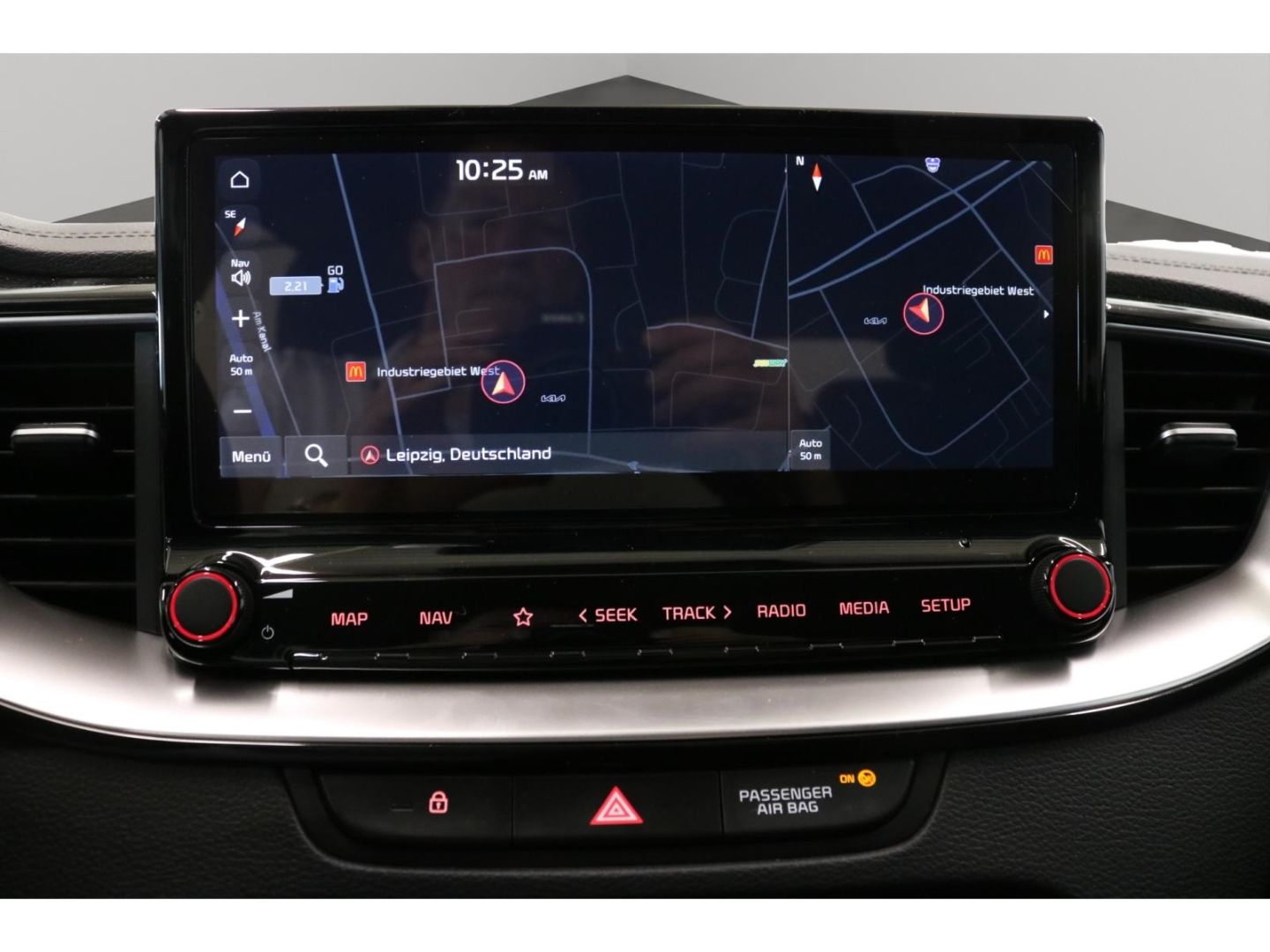 Fahrzeugabbildung Kia Ceed Ultimate Kamera Navi Style-Paket SHZ LED