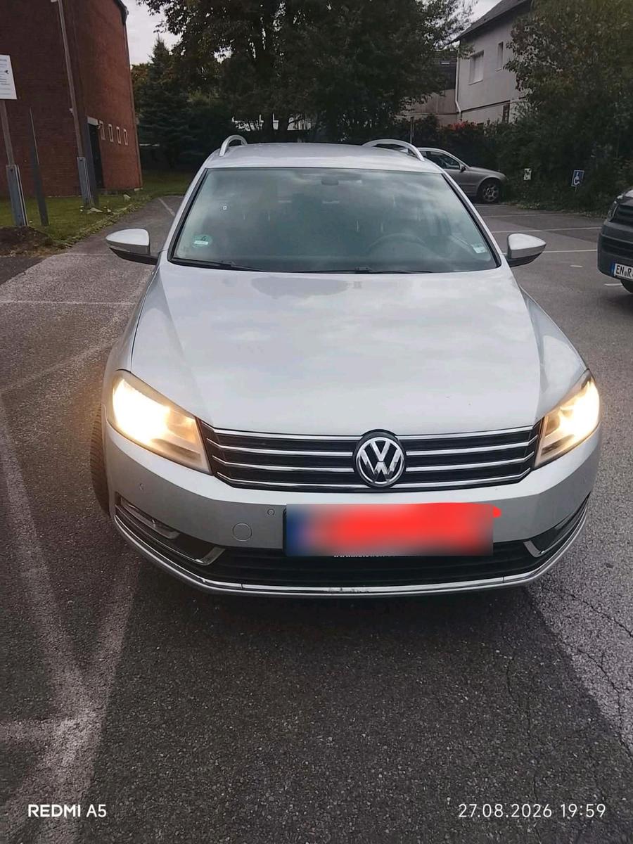 Volkswagen Passat, 2011