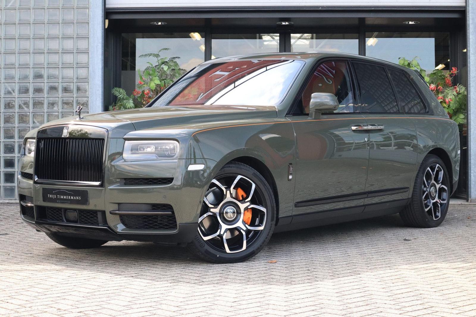 Rolls-Royce Cullinan BLACK BADGE 6.75 V12 Fu-Shion | Sterren