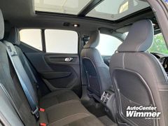 Foto Nummer 8: VOLVO XC 40