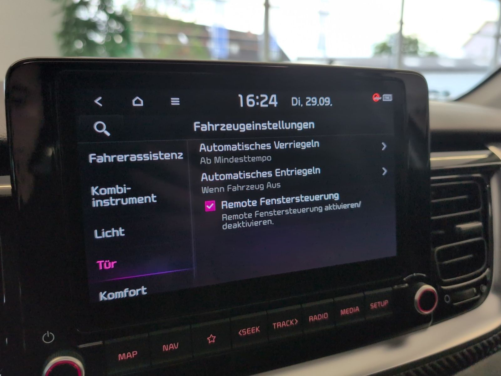 KIA Stonic  1.0 T-GDI 100 48V DCT GT-Line Technologie – Bild 30