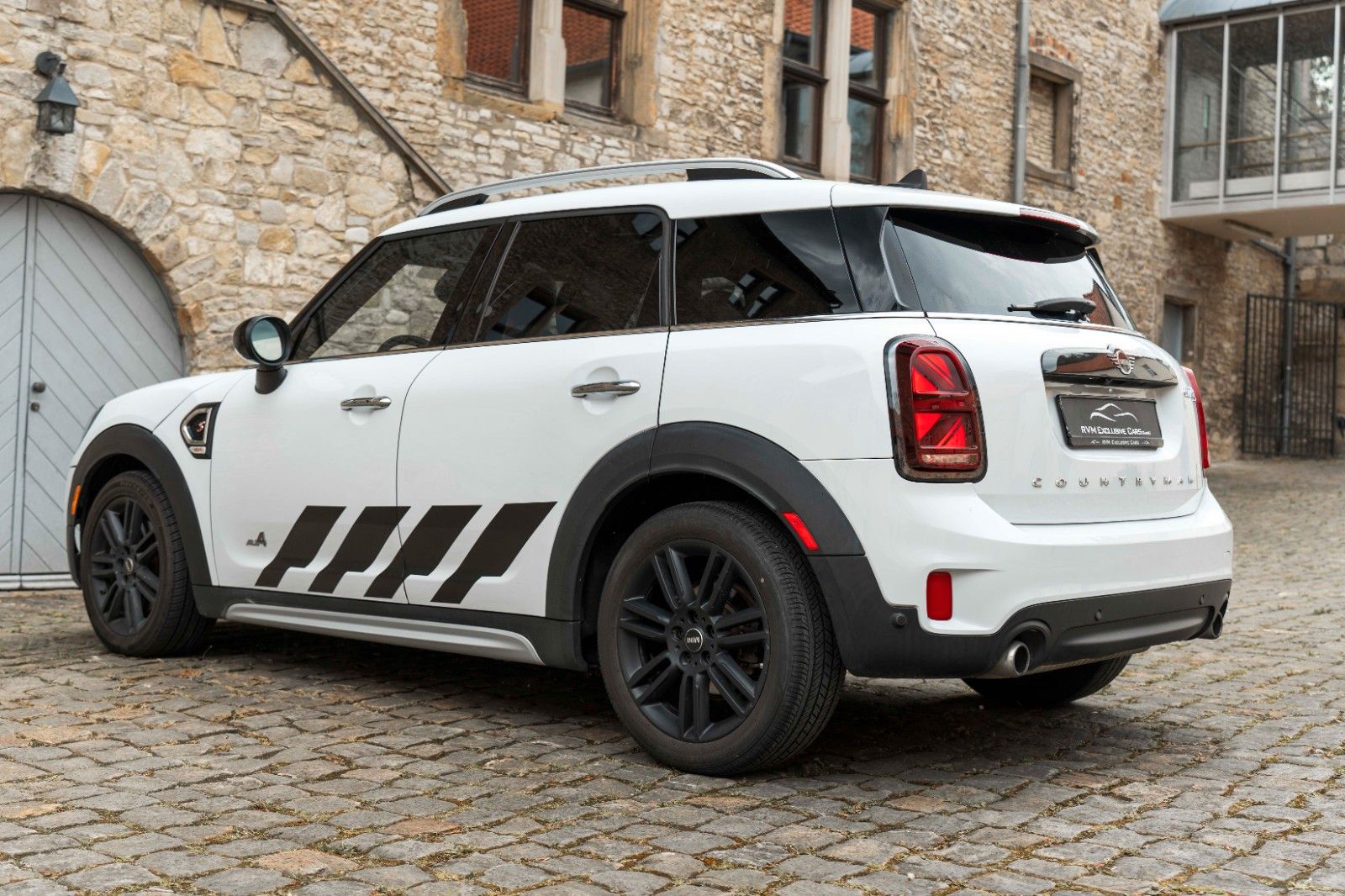 Fahrzeugabbildung MINI Cooper S Countryman ALL4 HUD H&K KAM LED PANO