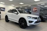 Volkswagen Touareg V6 TDI *R-Line*Executive*PanoSD*Memory - Volkswagen Touareg in Hamburg
