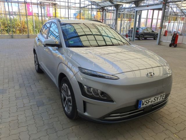 Hyundai Kona Elektro Garantie dig.COckpit R.Cam DAB+ 