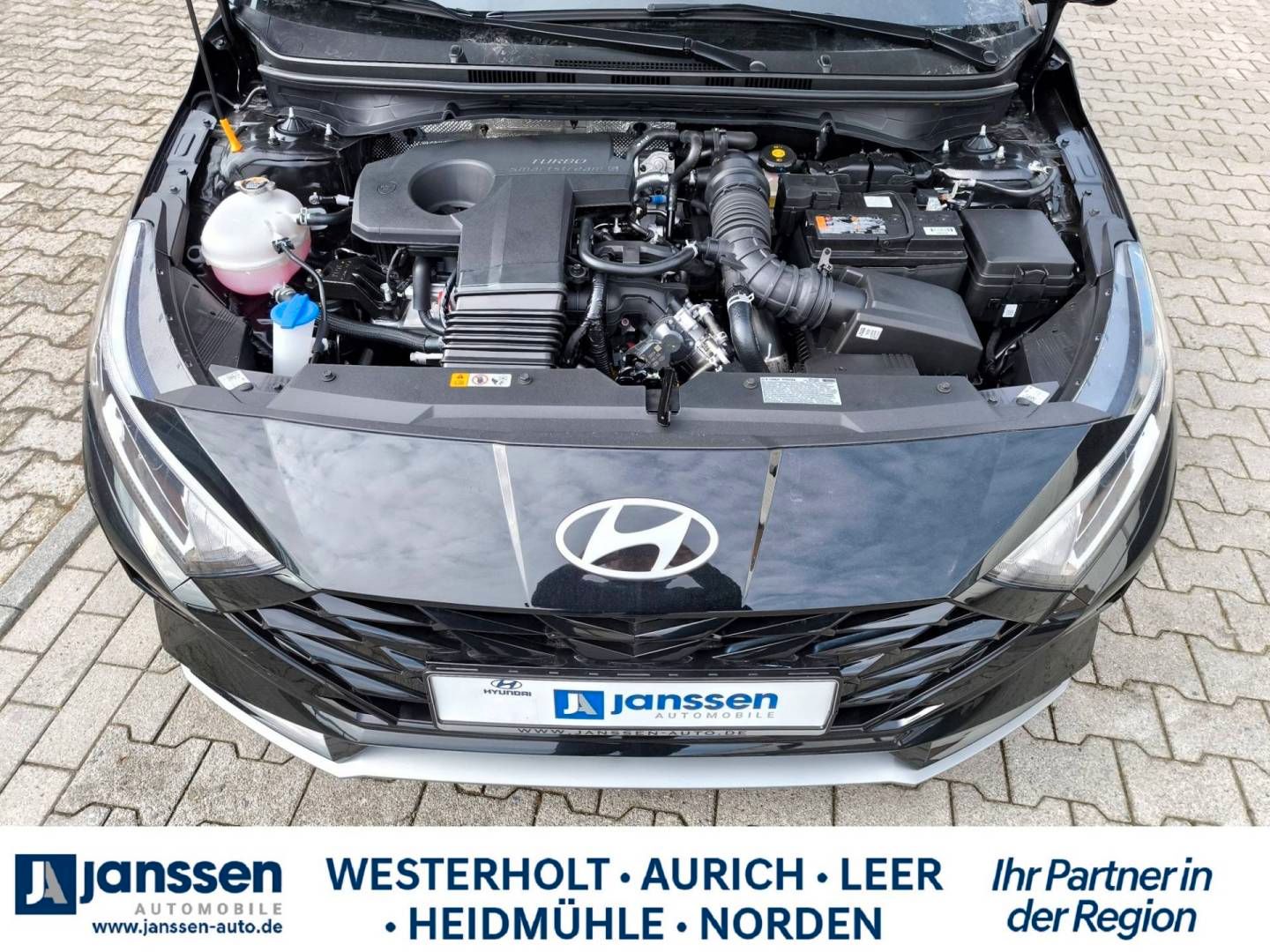 Fahrzeugabbildung Hyundai i20 Blackline/BOSE Sound/Navi/Rückfahrkamera