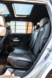 Fahrzeugabbildung Mercedes-Benz GLB 250 4Matic AMG Line PANO|AHK|LED|KEYLESS|KAM