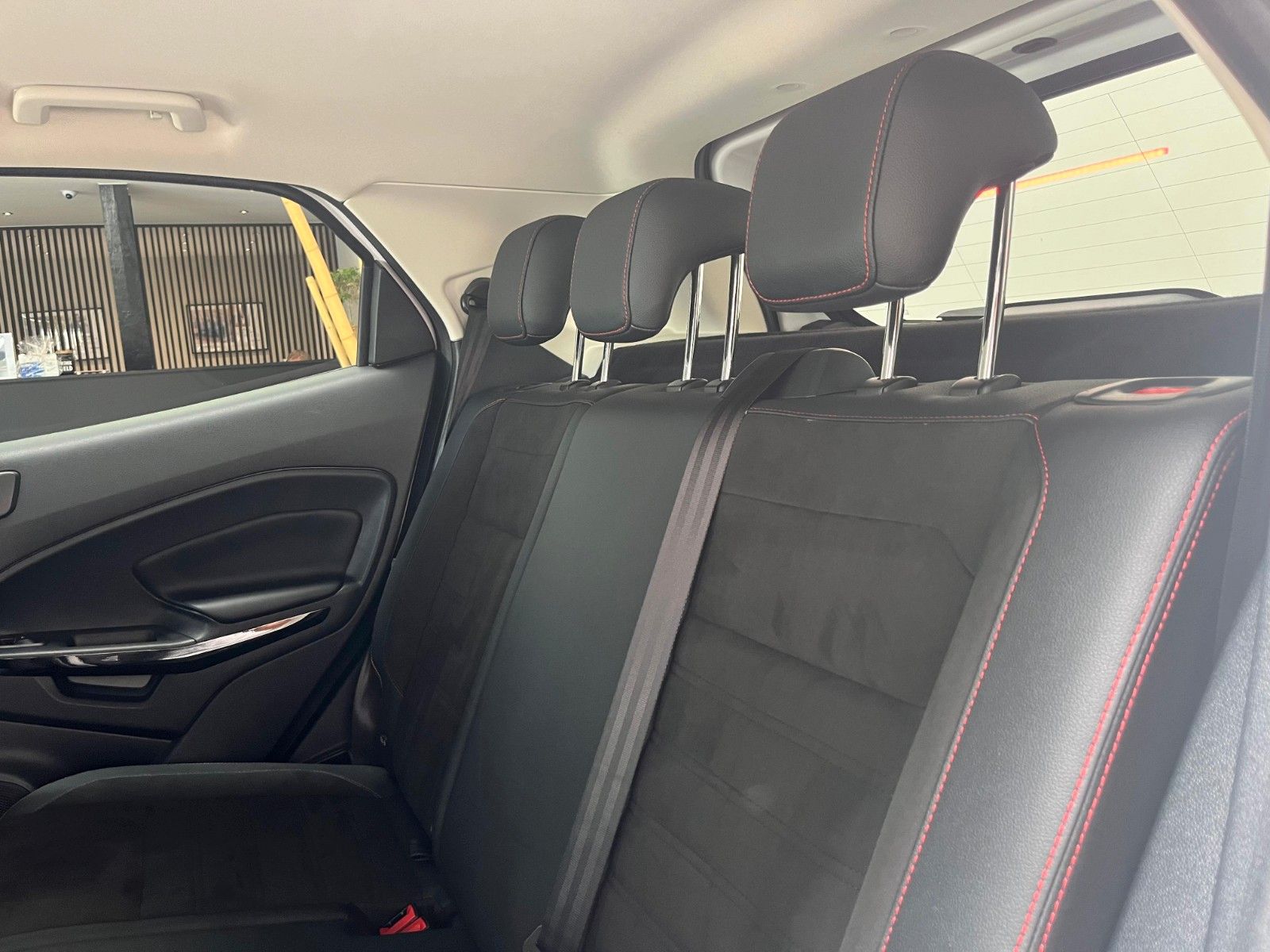 Fahrzeugabbildung Ford EcoSport 1.0Ecoboost ST-Line*B&O*Winter*Navi*APP