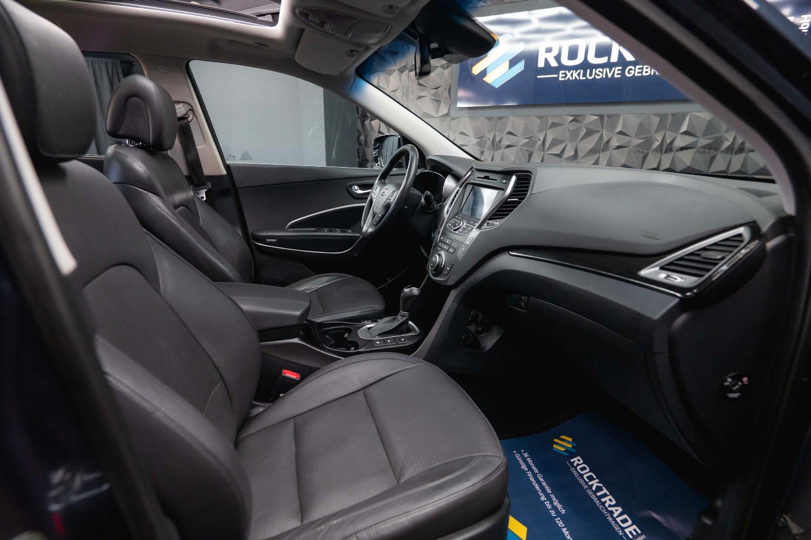 Fahrzeugabbildung Hyundai Santa Fe Premium 4WD *Panorama*Bi-Xenon*TÜV NEU*