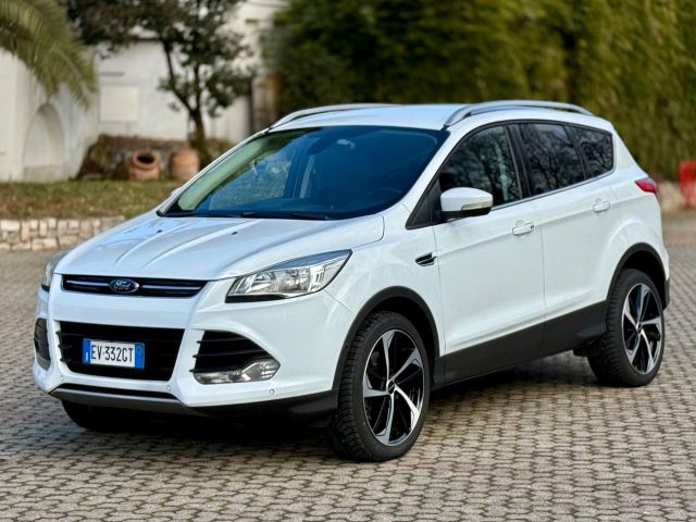 Ford Kuga 2.0 TDCI 140 CV 4WD GANCIO TRAINO,NEOP