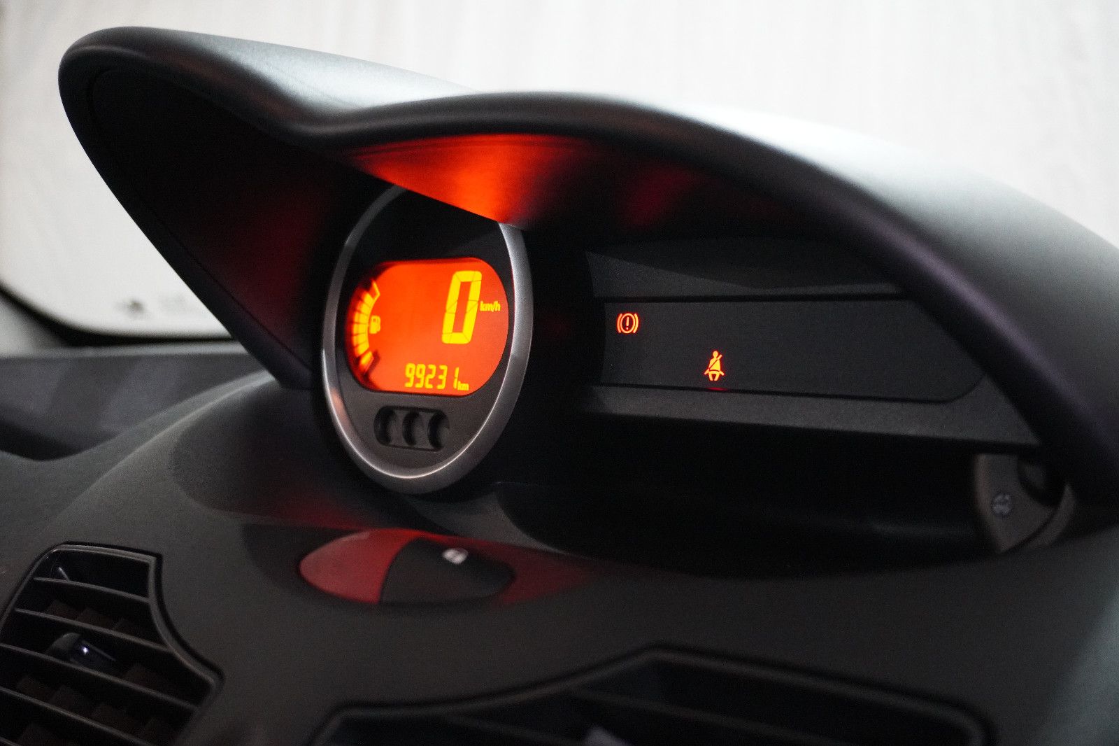 RENAULT Twingo Expression Klima Servo ABS Facelift Tüv
