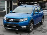 Dacia Sandero II Stepway Prestige - Dacia Sandero Gebrauchtwagen in Düsseldorf