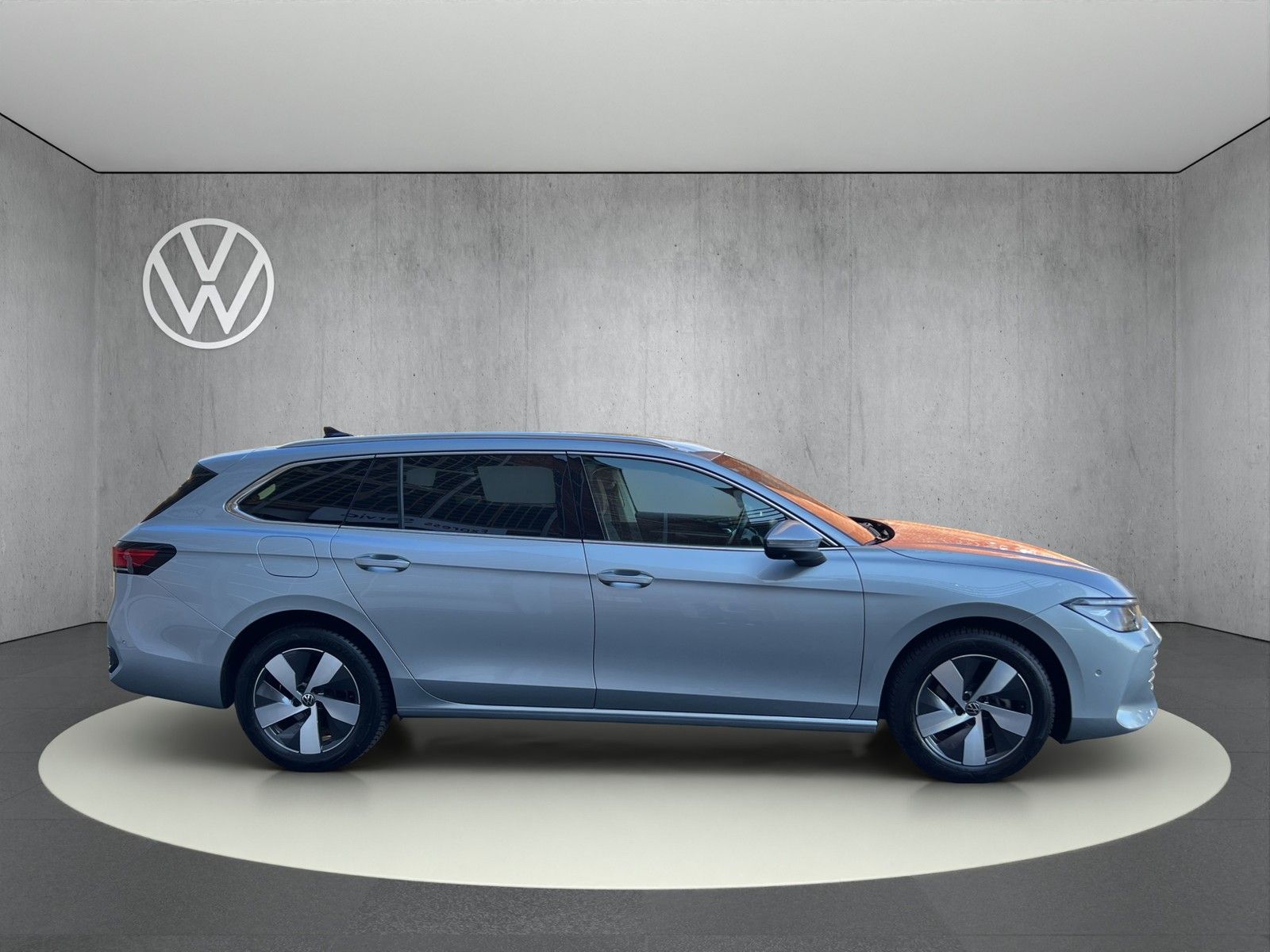 Volkswagen Passat Variant 1.5 eTSI Business DSG foto 5