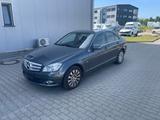 Mercedes-Benz C 220 CDI BE Avantgarde Automatik Bi-Xenon Navi - Mercedes-Benz C 220 in Leipzig