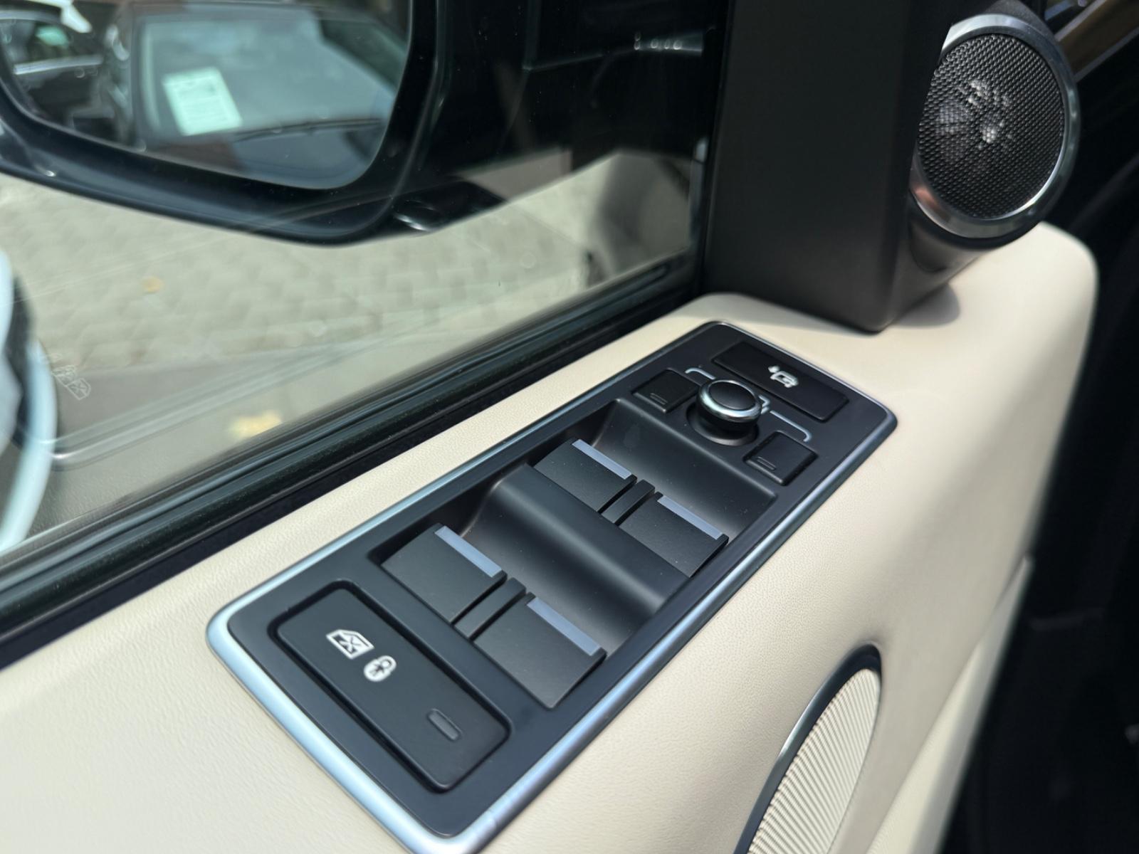 LAND ROVER RANGE ROVER - 340 CV - AUTOBIOGRAPHY - PANORAMIQUE - ATTELAGE