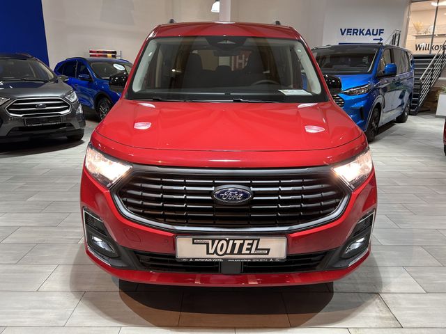 Ford Grand Tourneo Connect PHEV Titanium
