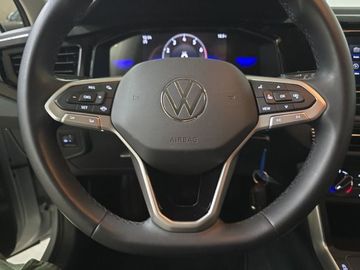 Volkswagen Polo - 12