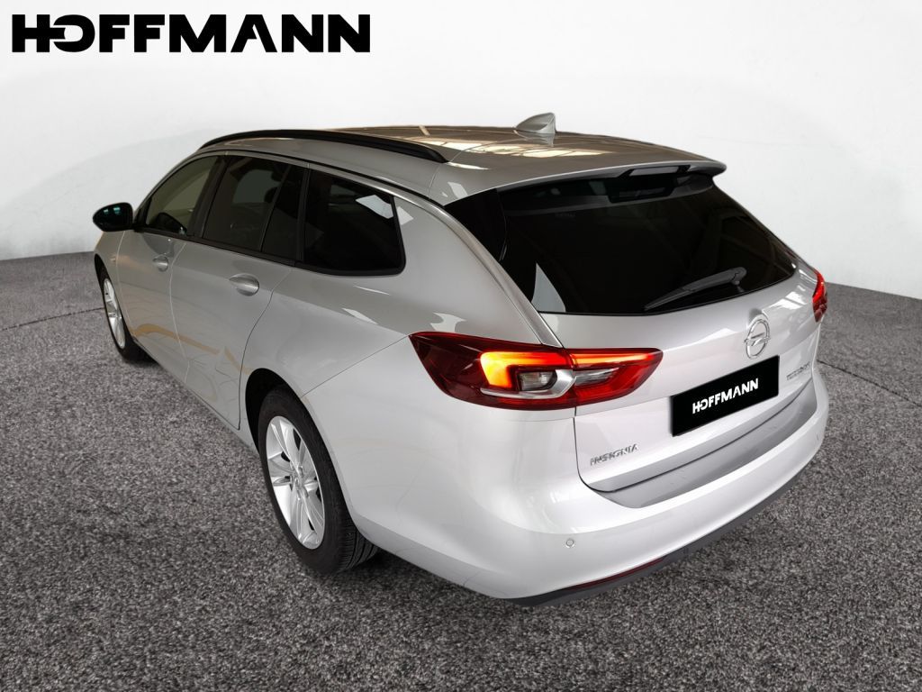 Fahrzeugabbildung Opel Insignia Sports Tourer 2.0 Diesel 4x4 Edition