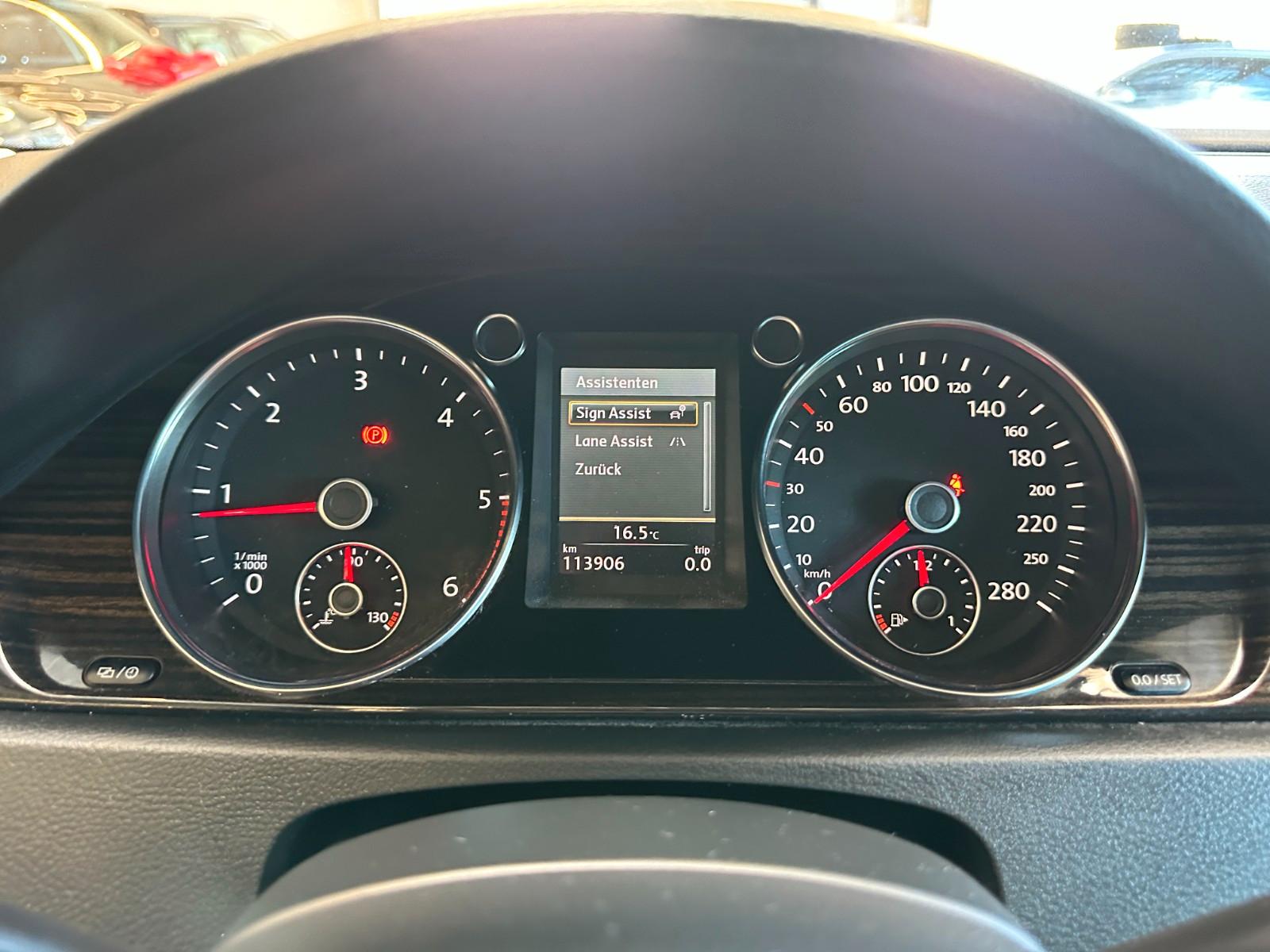 VOLKSWAGEN CC 2.0 TDI 177ch BVM Toit ouvrant pano Sièges chauffants et ventilés cuir - 2EME MAIN