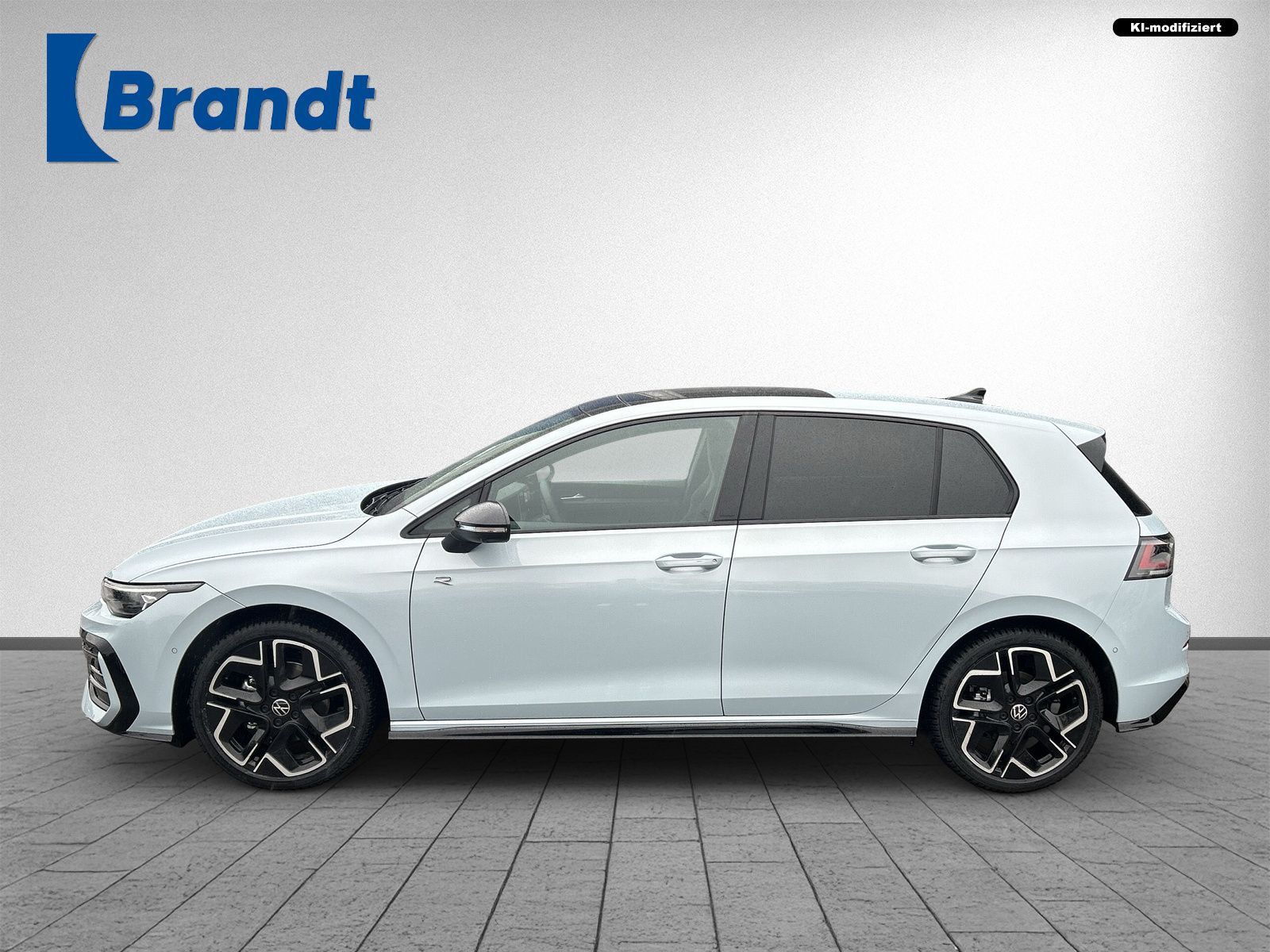 Volkswagen Golf VIII 1.5 eTSI R-LINE MATRIX PANO HUD AHK foto 2