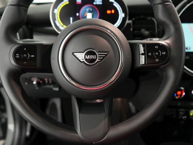 Cooper SE 32,6 kWh+NAVI+CAPRPLAY+LED+KLIMAAUTOMA