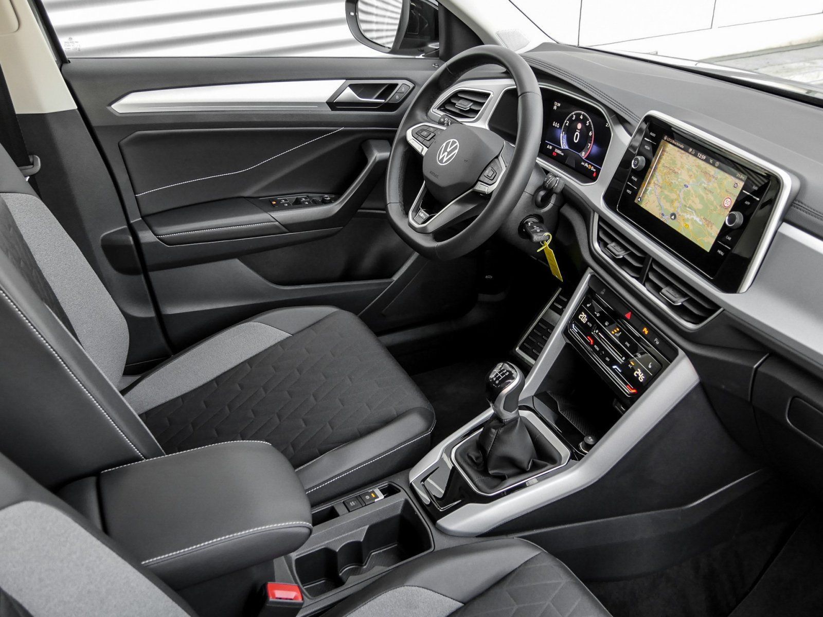 Volkswagen T-Roc - Bild 3