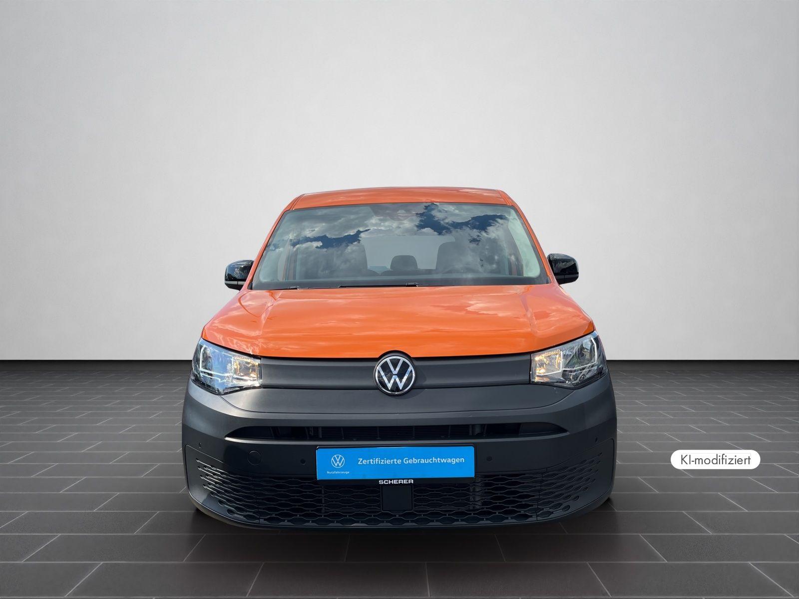 Volkswagen Caddy 1,5 TSI NAVI KAM SHZ Apple CarPlay