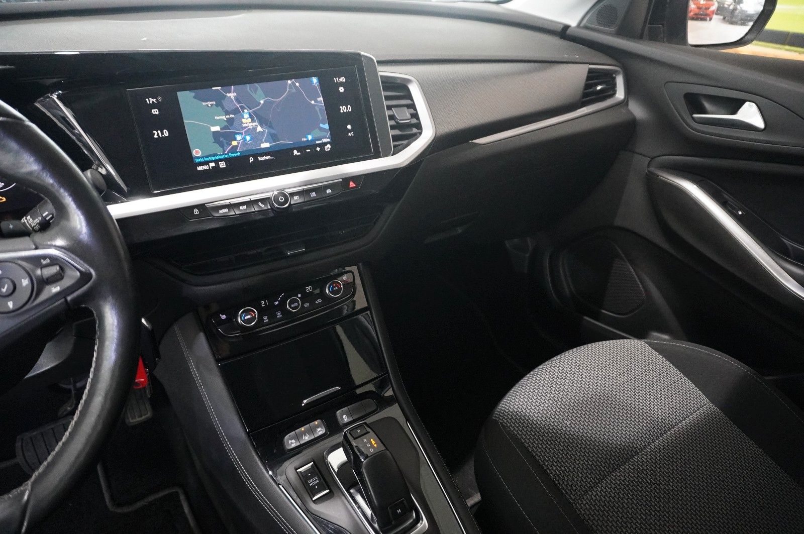 Fahrzeugabbildung Opel Grandland (X) 1.5D BUSINESS NAVI/LED/KAMERA/DAB