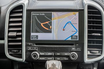 Fahrzeugabbildung Porsche Cayenne GTS  |PASM|SPORTABGAS|PANO