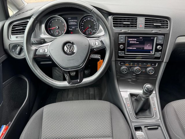 Golf 1.2 TSI Trendline / PDC / SH / ALU