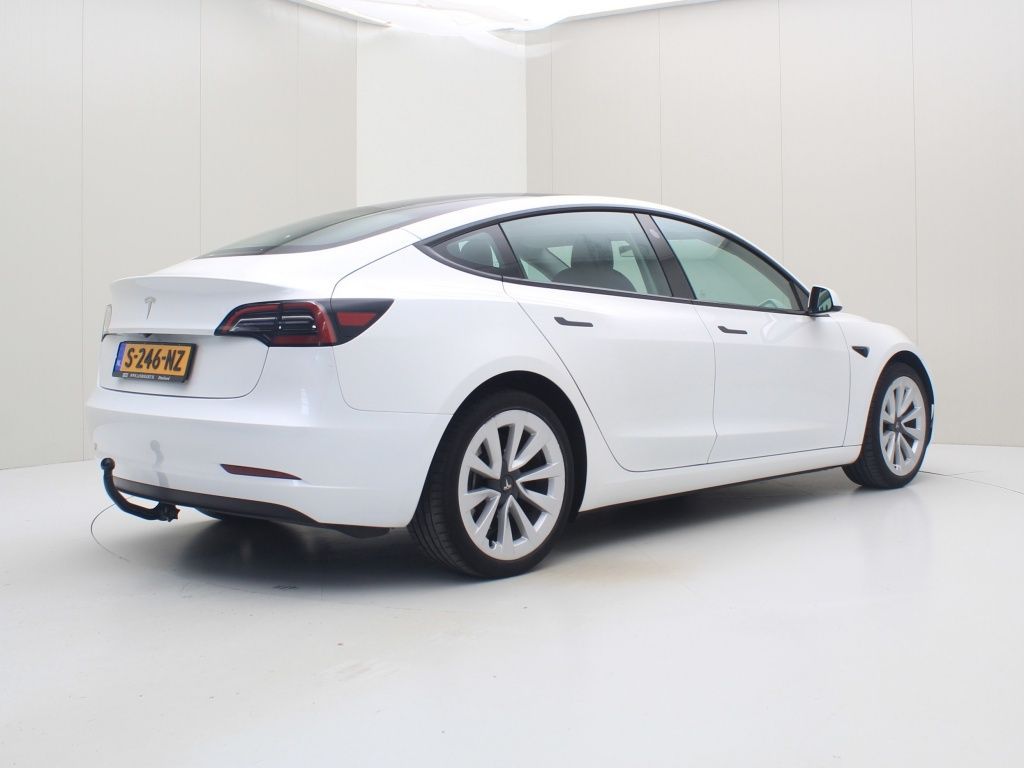 Tesla Model 3 Standard Plus RWD Tesla Model 3 Standard imagem 3