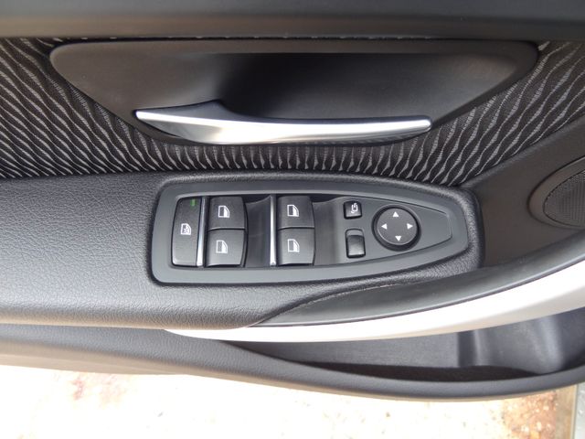 Fahrzeugabbildung BMW 318d Advantage/2.Hd/Navi/LED/AHK/SitzH/TopZust/