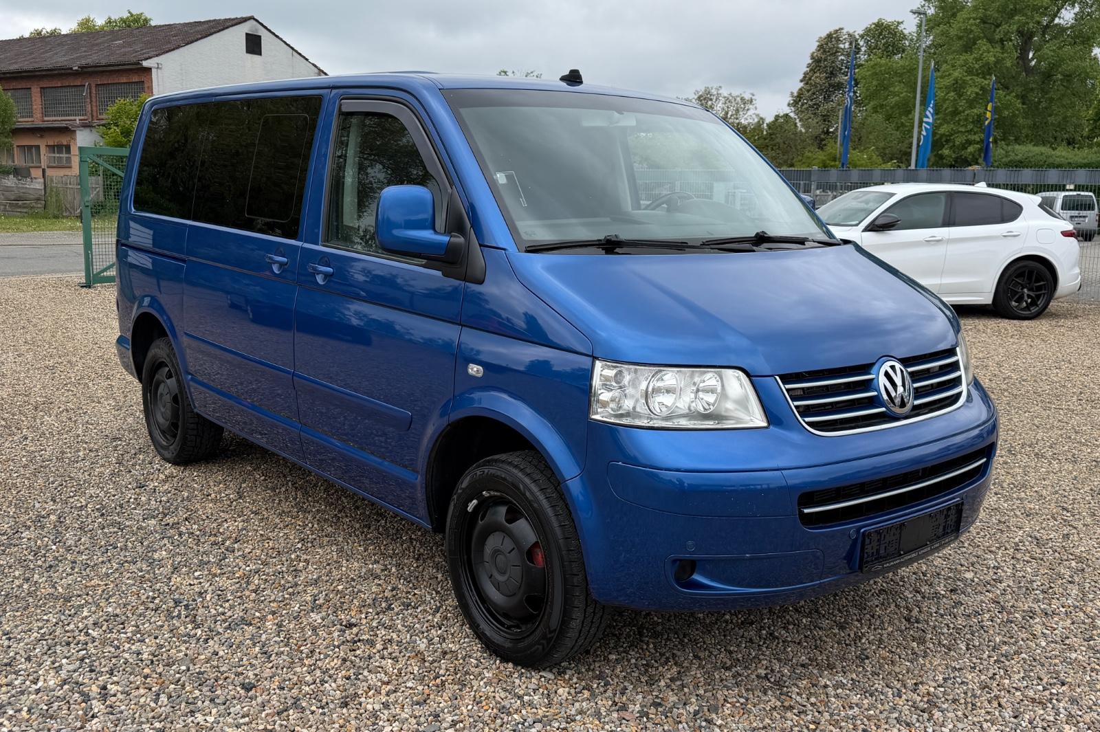 Volkswagen T5 Multivan 2 Schiebetüren, Navi,7 Sitze, Tisch