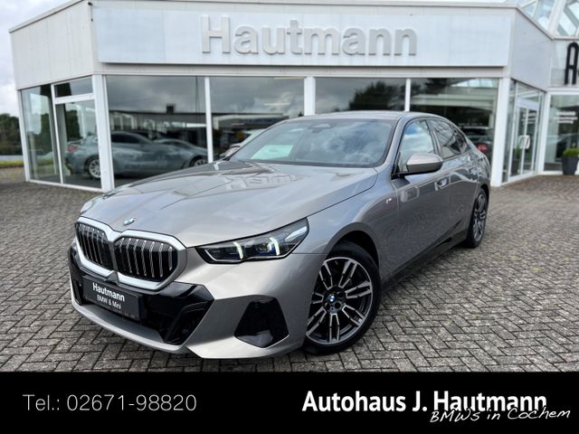 BMW 520 d M SPORT +ACC+HUP+LKH+COMFORT+TRAVEL+